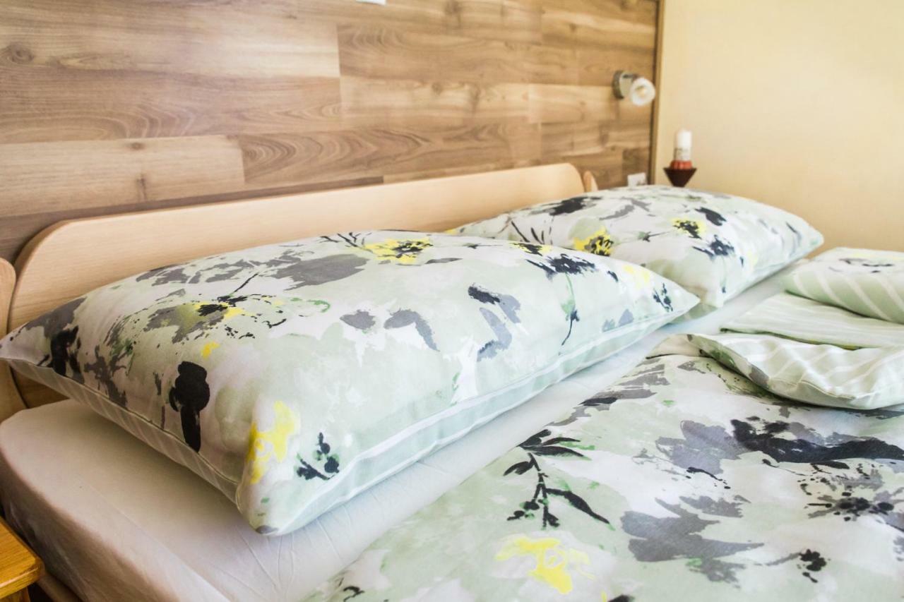 Sobe Baca Hotell Most na Soči Exteriör bild